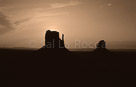 Monument-Valley-2-mittens-sepia